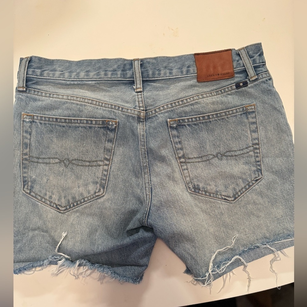 Lucky Brand Light Blue Distressed Cut off Jean Shorts - Picture 4 of 7